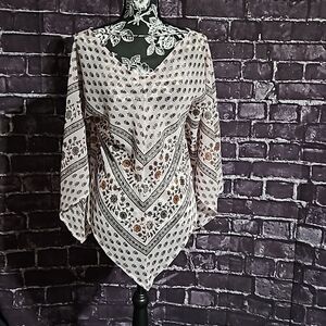 Tramp Bohemian Flowy Layering Floral Poncho size Medium